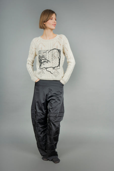 Camille white hand-embroidered wool crew neck sweater — Wooly Rouge