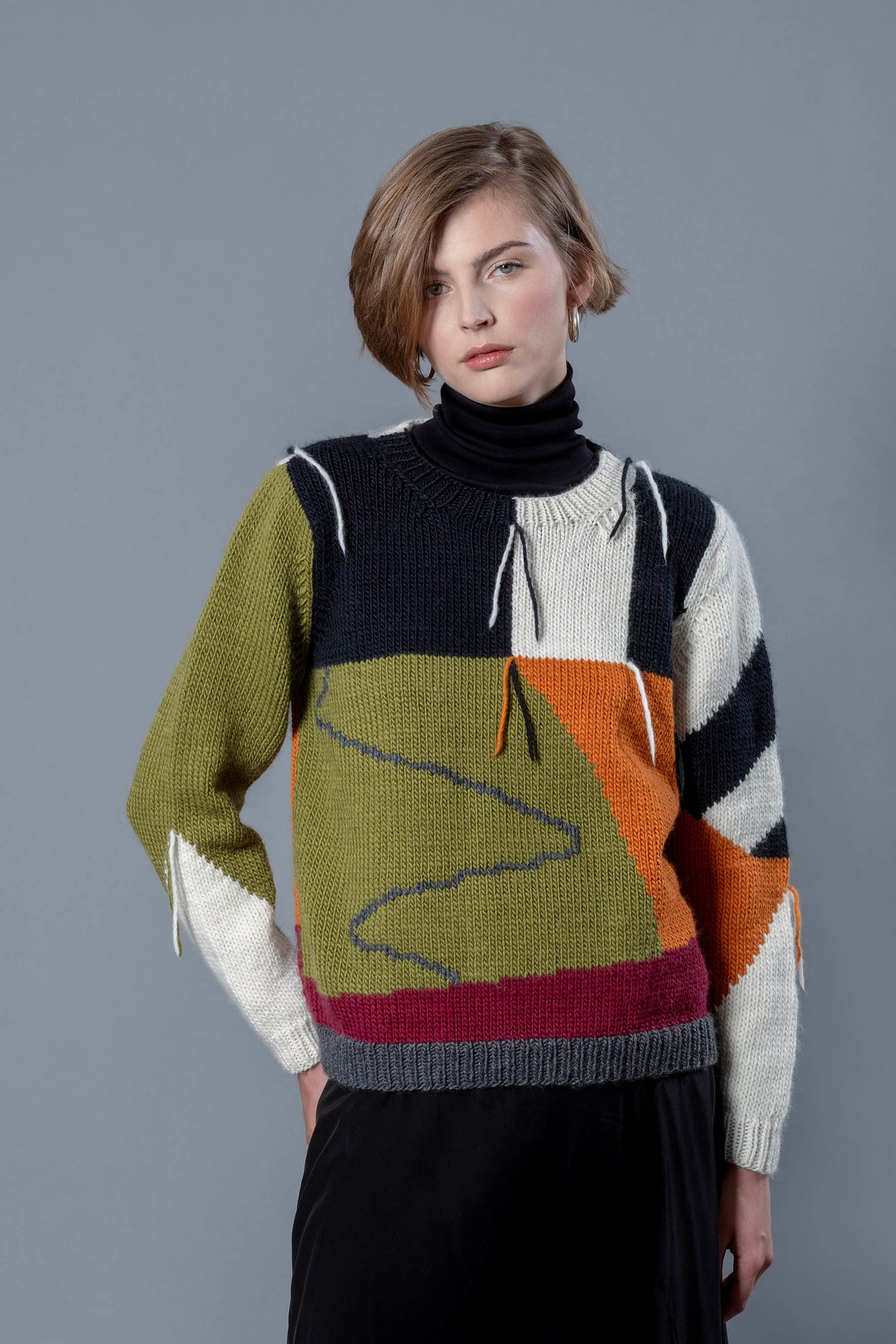 Valeria Moss handknit sweater in sage green colourblock — Wooly Rouge